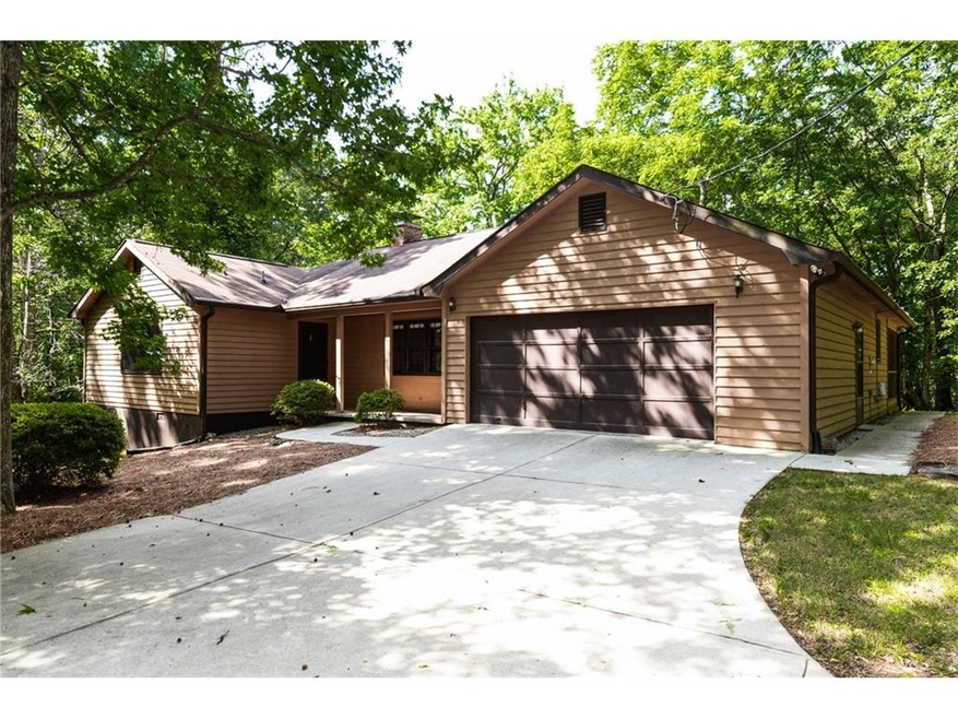 This nice home offers a ranch floorplan and a wond