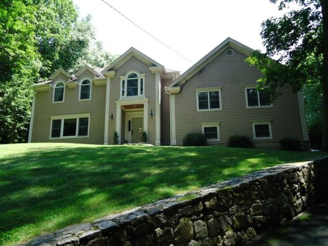 24 Downe Ln, Wilton, CT 06897 - photo 1