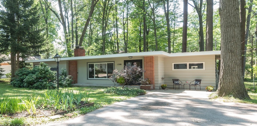 1-Front of home (1)