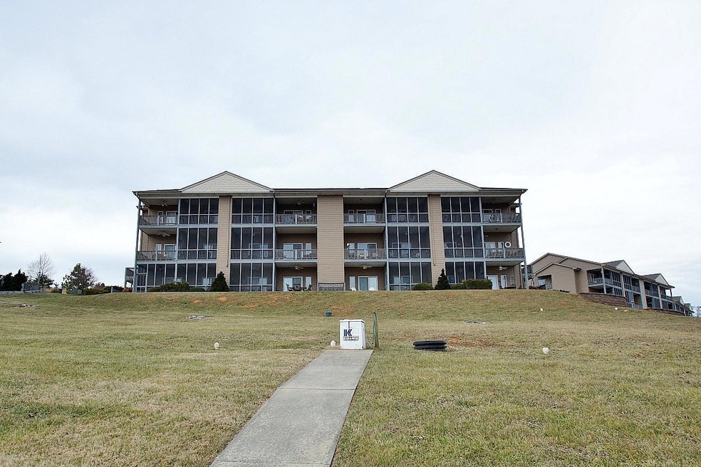 Mariners Village at Mariners Landing