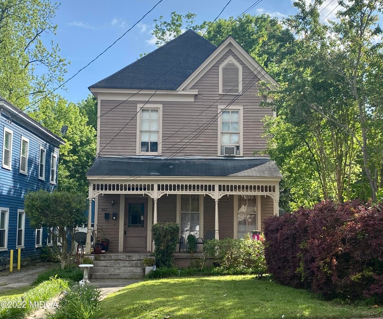 962 Walnut St, Macon, GA 31201 - photo 1