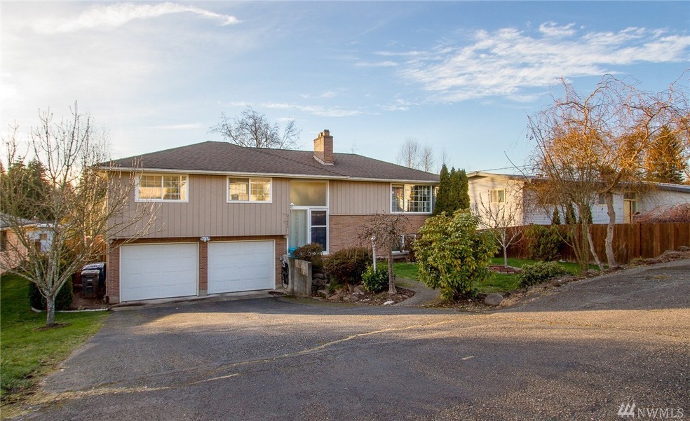 21845 14th Ave S, Des Moines, WA 98198 - photo 1