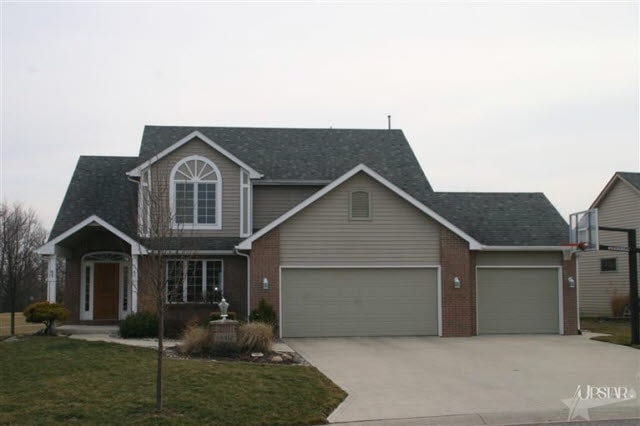 14412 Miracle Ct, Grabill, IN 46741 - photo 1