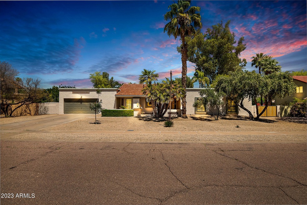 Front Elevation Twilight
