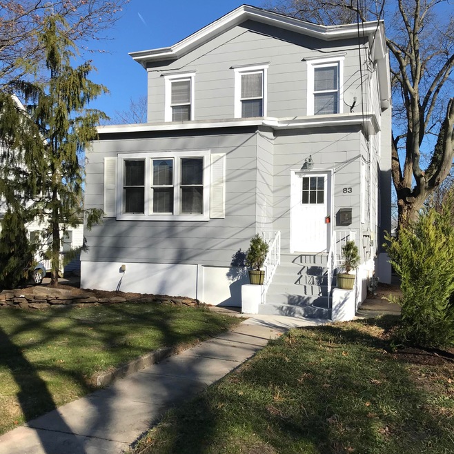 83grandFront