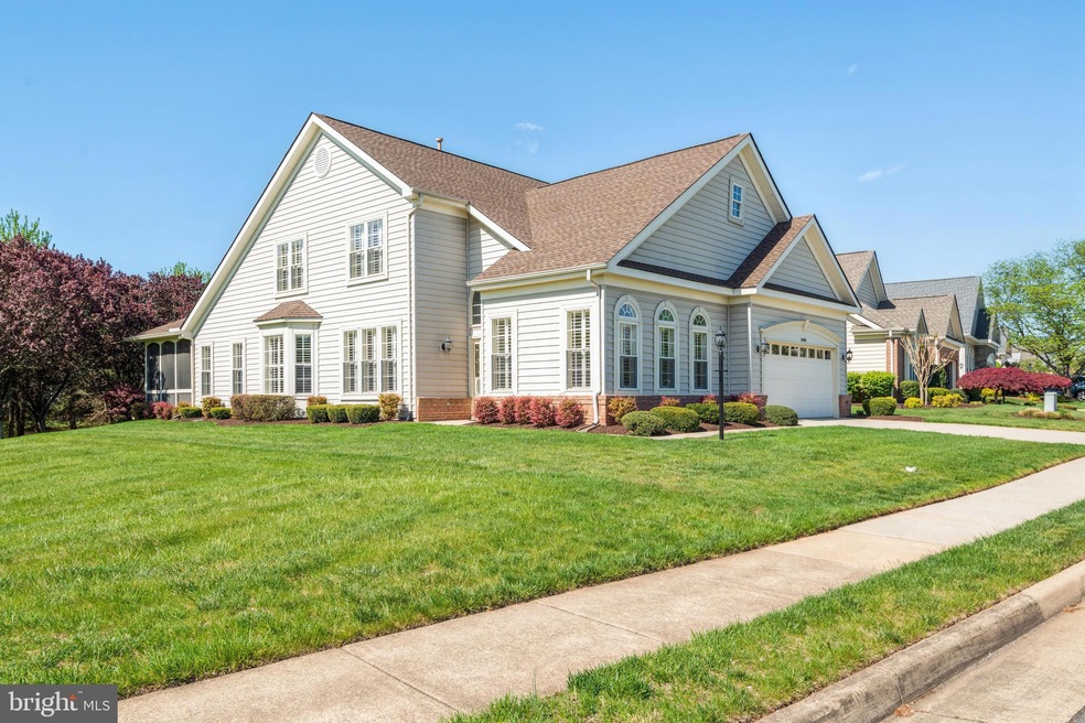 6800 Arthur Hills Dr, Gainesville, VA 20155 - photo 1