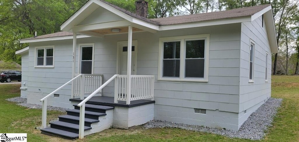 131 Branch St, Inman, SC 29349 - photo 1
