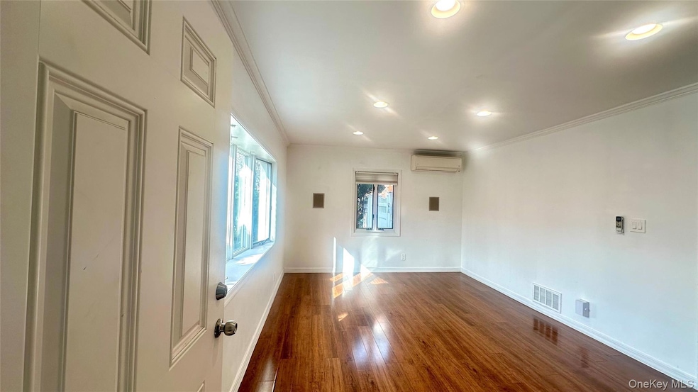 73-63 198th St unit 1FL, Flushing, NY 11366 - photo 1