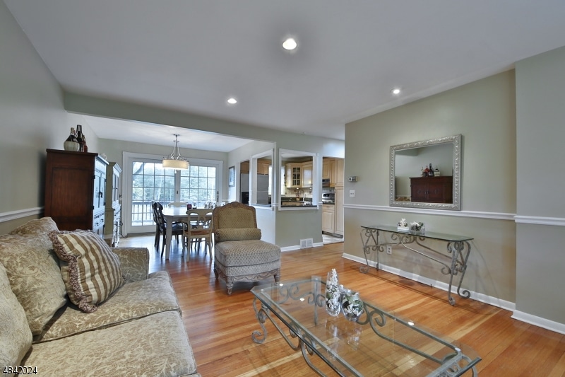 123 Walnut St, Livingston, NJ 07039 - photo 1