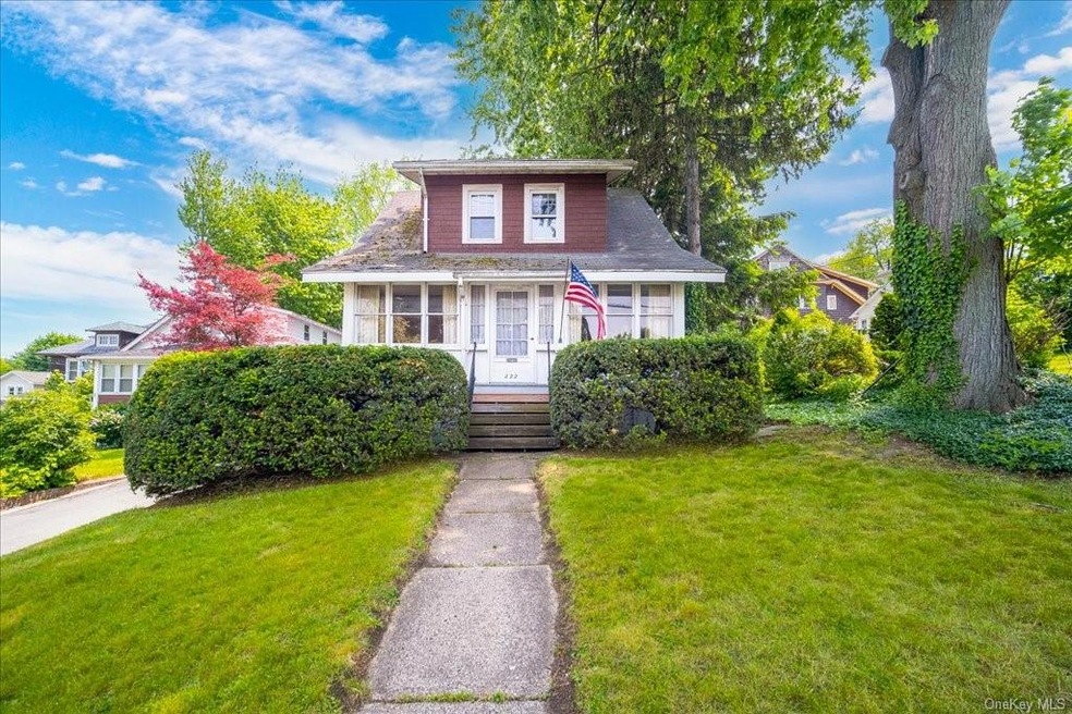 222 Wickham Ave, Middletown, NY 10940 - photo 1