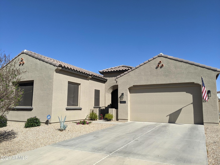 2660 E Iris Dr