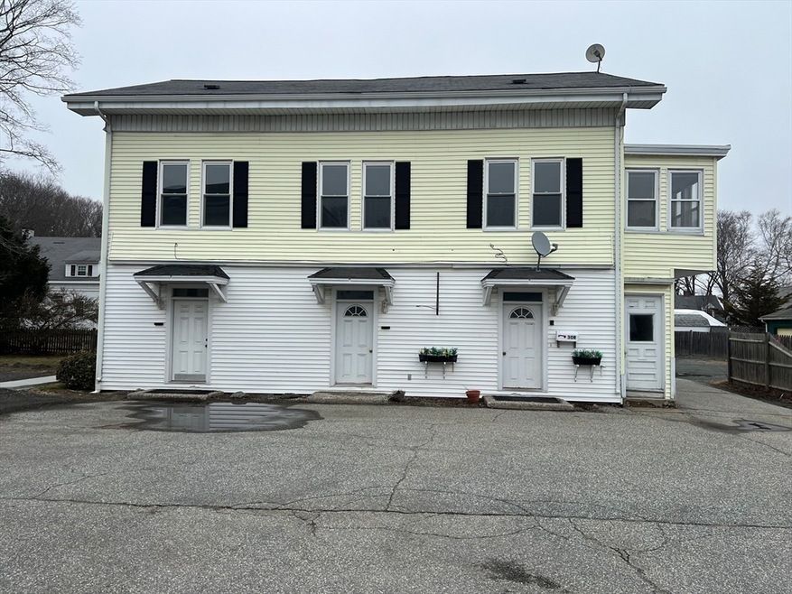 30 Poplar St unit R, Danvers, MA 01923 - photo 1