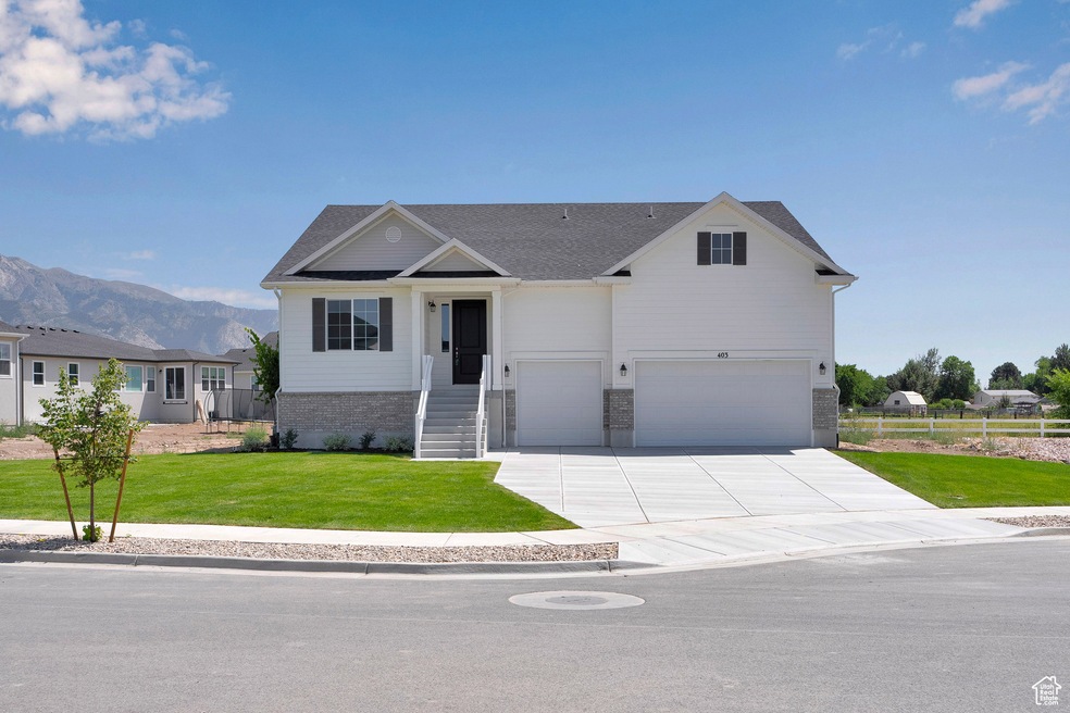 403 W 1225 N unit 7, Harrisville, UT 84404 - photo 1