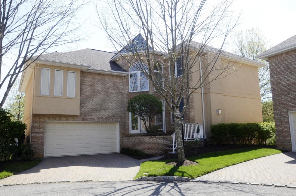 143 Panther Valley Ct, Holmdel, NJ 07733 - photo 1