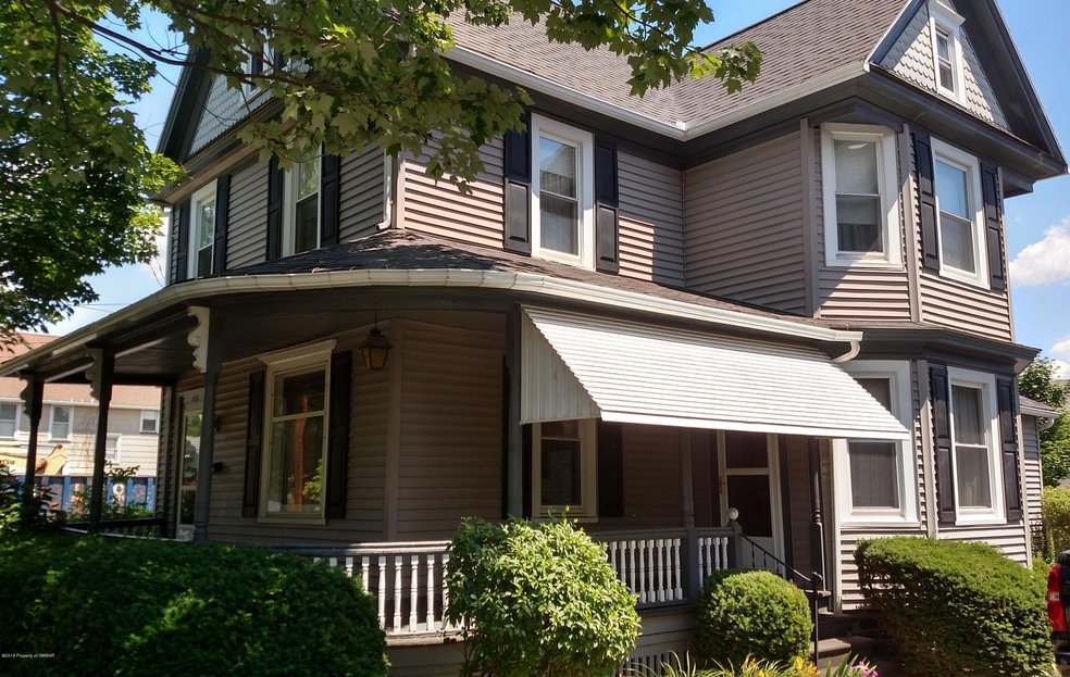 125 Spring St, West Pittston, PA 18643 - photo 1