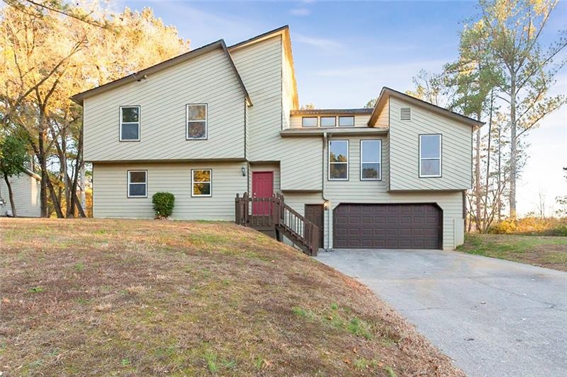 5495 E Emerald Ct, Acworth, GA 30102 - photo 1