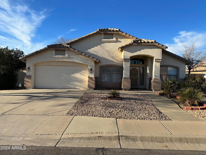 2420 E Whitten St, Chandler, AZ 85225 - photo 1