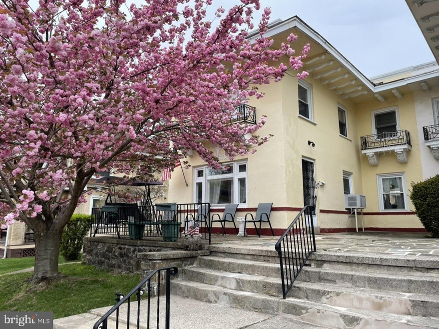 426 N 25th St, Reading, PA 19606 - photo 1