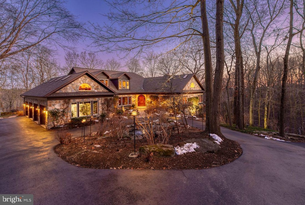 Sold $1,538,000 • Co-Listing Agent