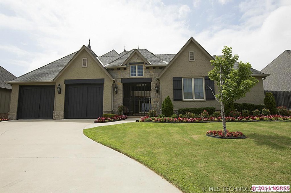 One owner home located in gated community of Wakef