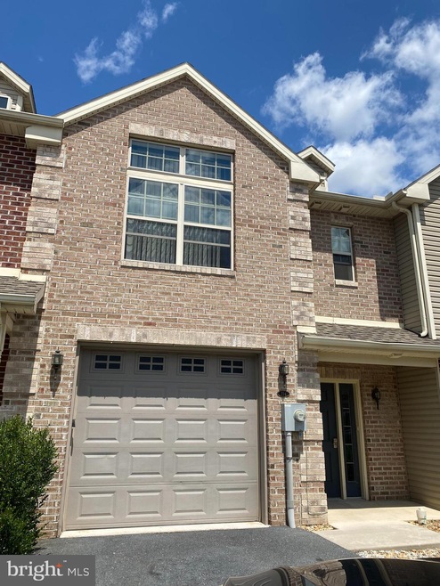 234 Meriweather Dr, Chambersburg, PA 17201 - photo 1