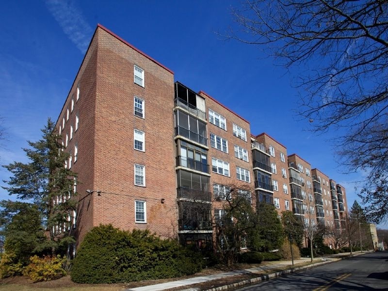 Fullerton Condominium unit 5B, Montclair, NJ 07042 - photo 1