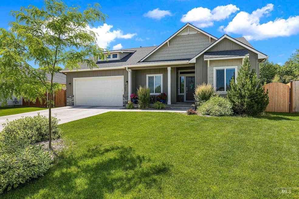 Sold • Co-Listing Agent