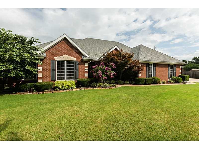 1202 Mimosa Cir, Rogers, AR 72756 - photo 1