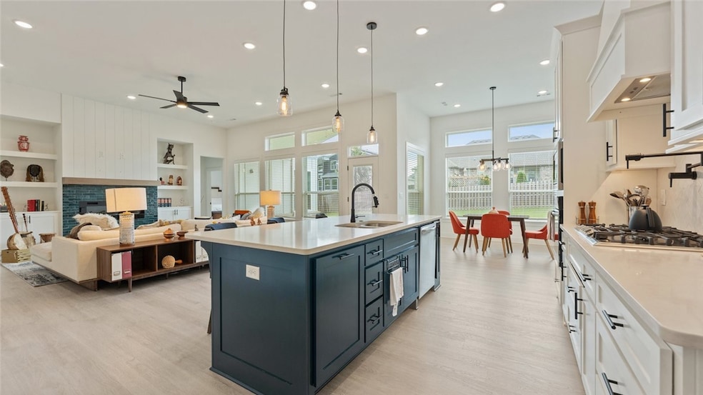 1511 Westridge Ln, Centerton, AR 72719 - photo 1