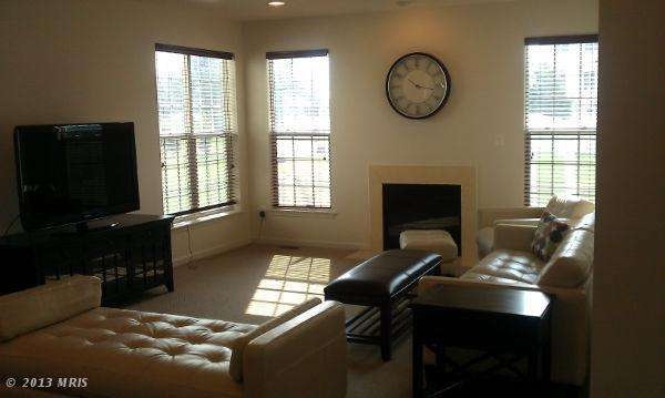 23211 Yellowwood Dr, Clarksburg, MD 20871 - photo 1