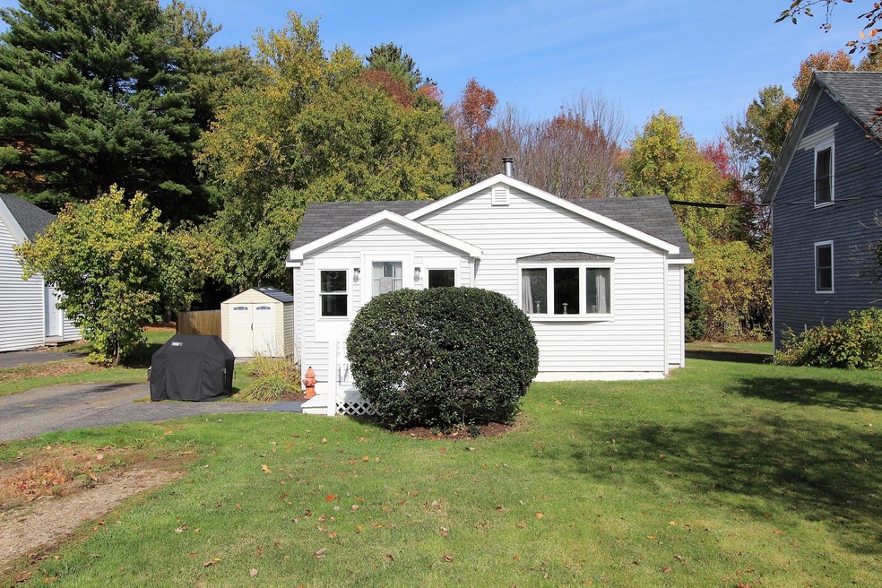 25 Stevenson Rd, Kittery, ME 03904 - photo 1