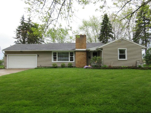 411 Katherine Ave, Ashland, OH 44805 - photo 1