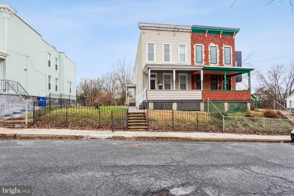 4326 Evans Chapel Rd, Baltimore, MD 21211 - photo 1