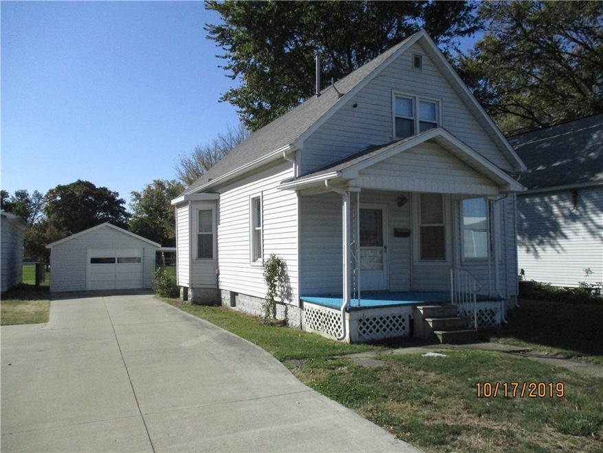 2817 Marshall Ave, Mattoon, IL 61938 - photo 1