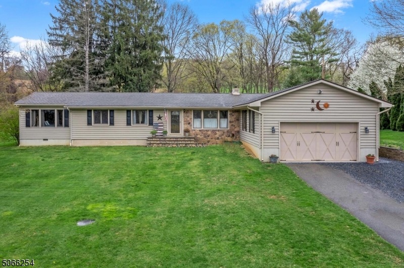 1685 Belvidere Rd, Phillipsburg, NJ 08865 - photo 1