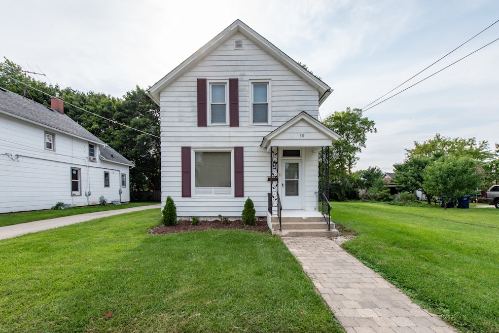 30 Jefferson Ave, Waukegan, IL 60085 - photo 1