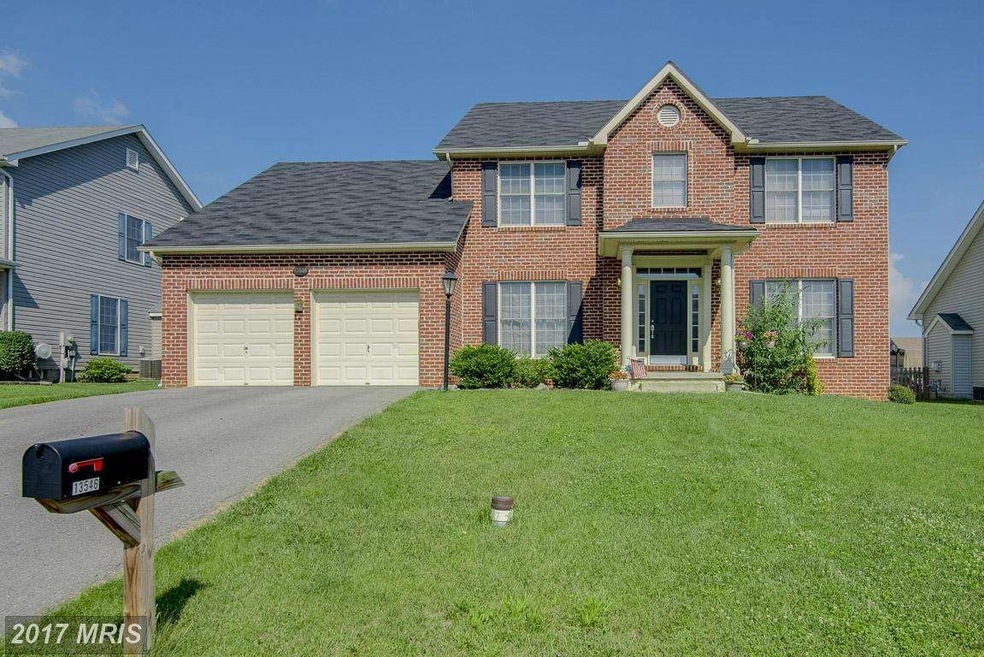 13546 Pulaski Dr, Hagerstown, MD 21742 - photo 1