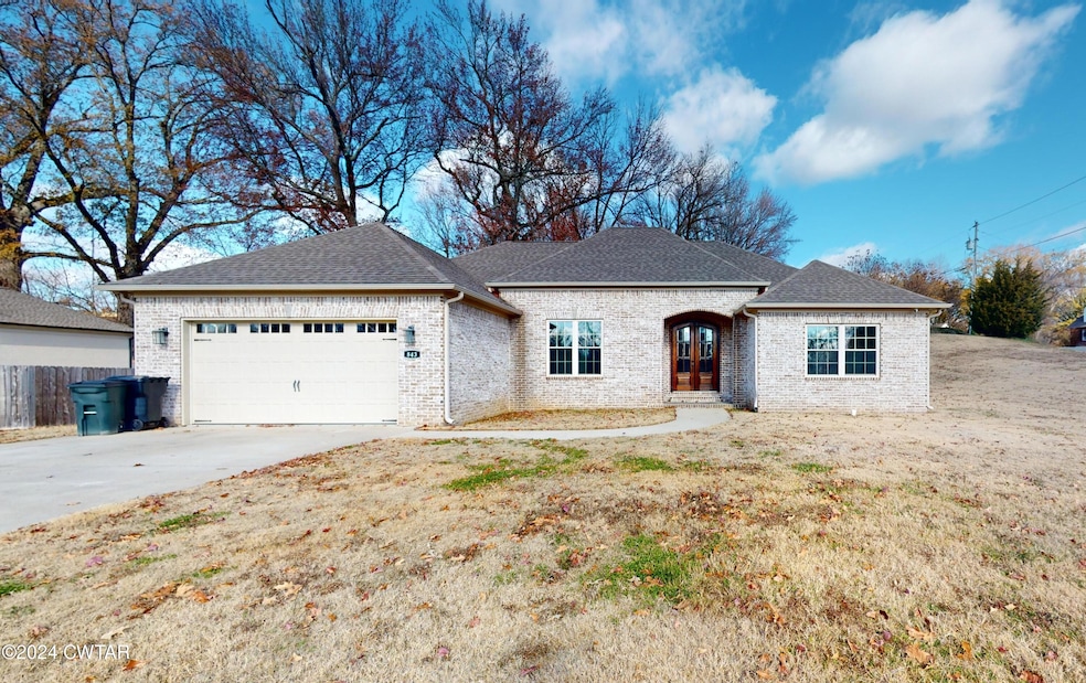 For Sale $324,000 • Co-Listing Agent