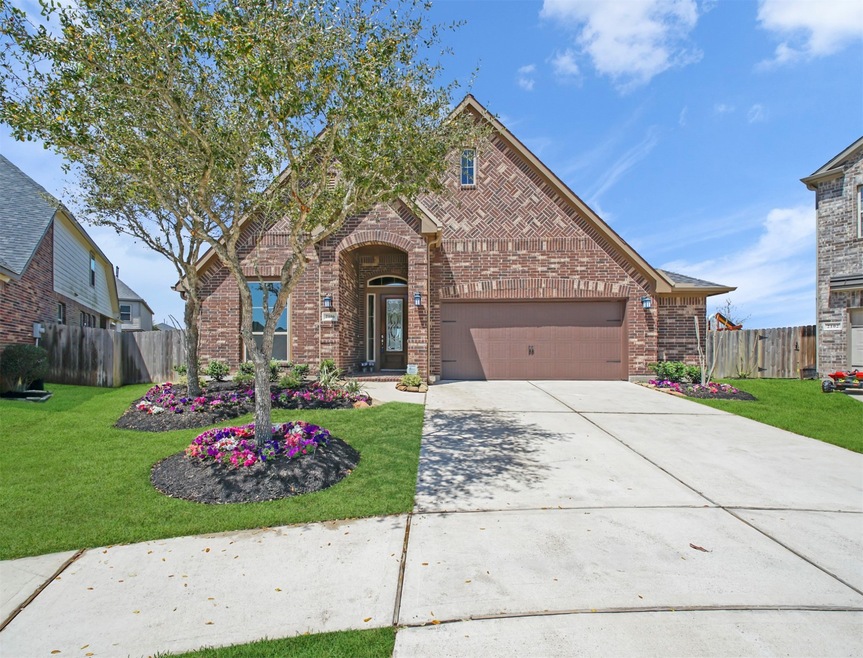 Beautiful front elevation