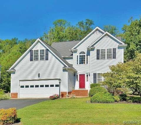 Low maintenance vinyl siding, double width paved d