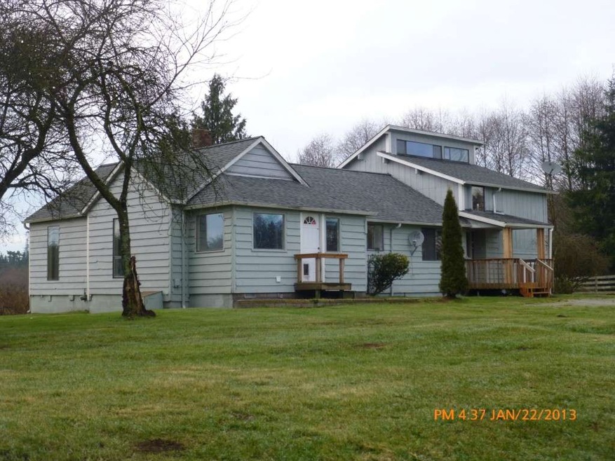 6703 Pioneer Hwy, Stanwood, WA 98292 - photo 1