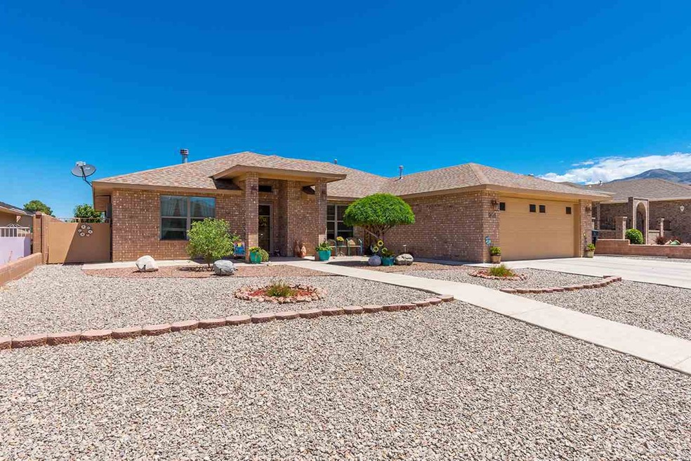 901 Hermoso El Sol, Alamogordo, NM 88310 - photo 1