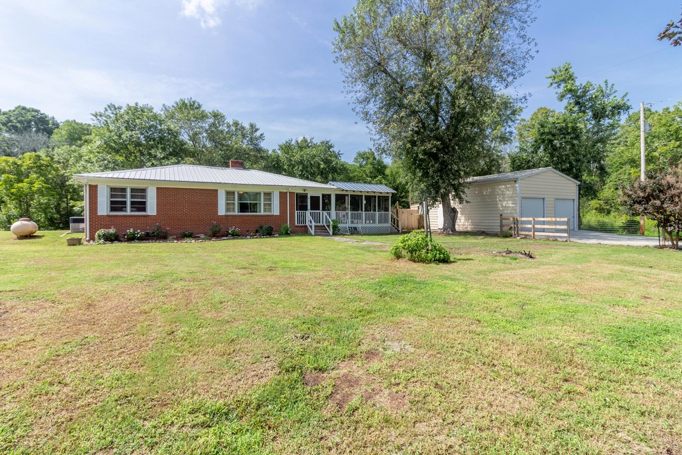 194 Longley Rd-2