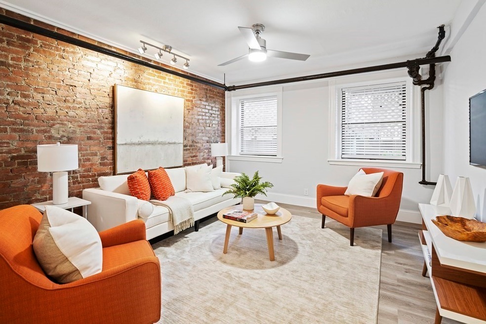 1038 Beacon St unit C, Brookline, MA 02446 - photo 1