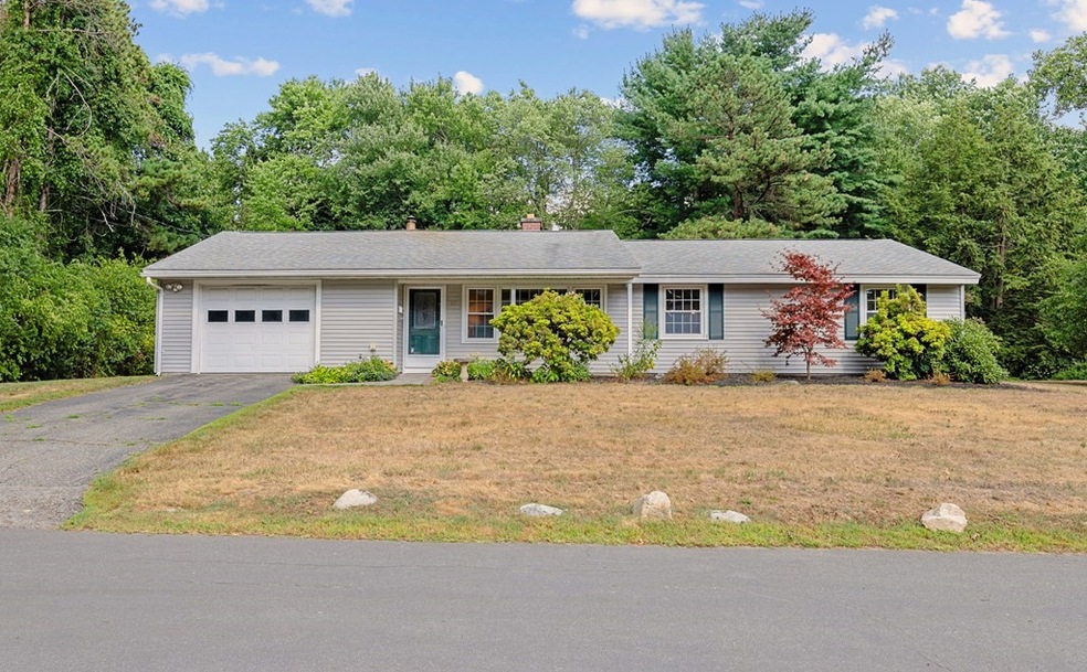 39 Ruthellen Rd, Framingham, MA 01701 - photo 1