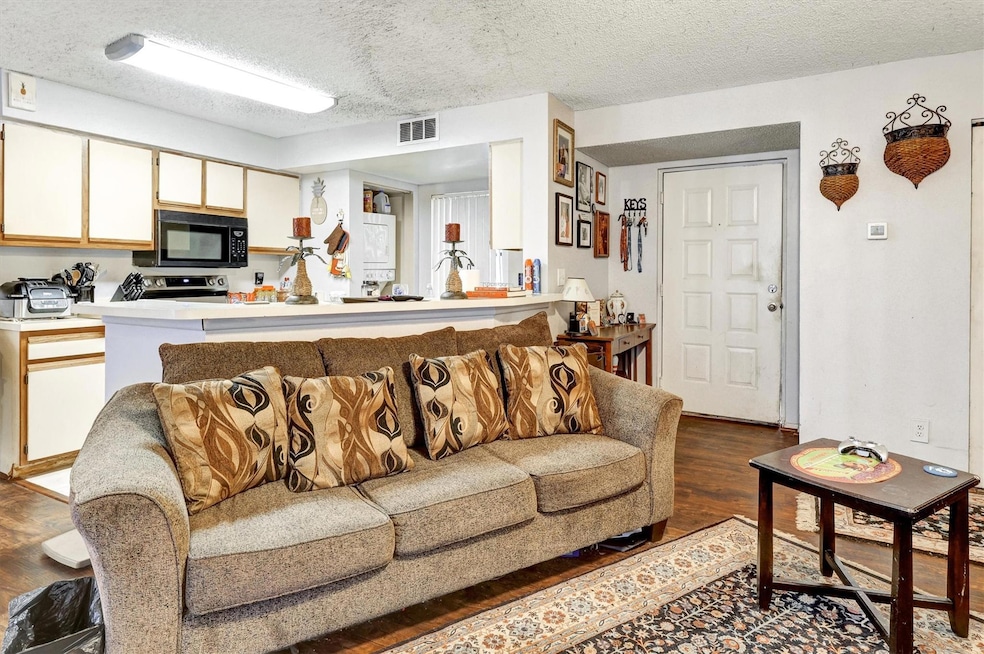 9999 Summerbreeze Dr unit 1010, Sunrise, FL 33322 - photo 1