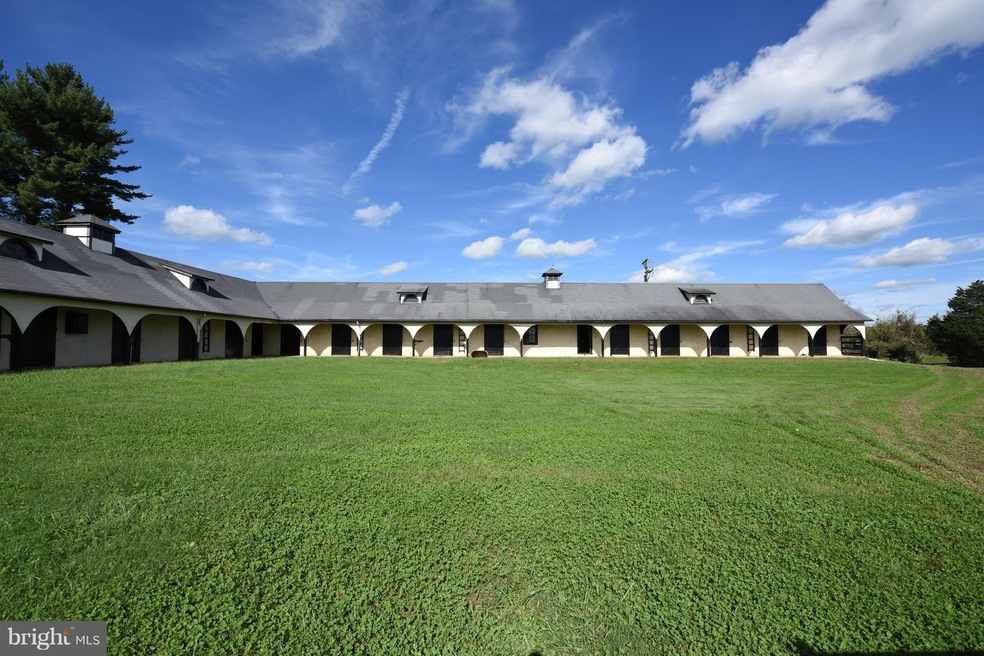 2184 Crenshaw Rd, Marshall, VA 20115 - photo 1