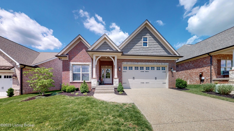 EC2ED36F-69A1-4B0C-B7D9-D6833F932266