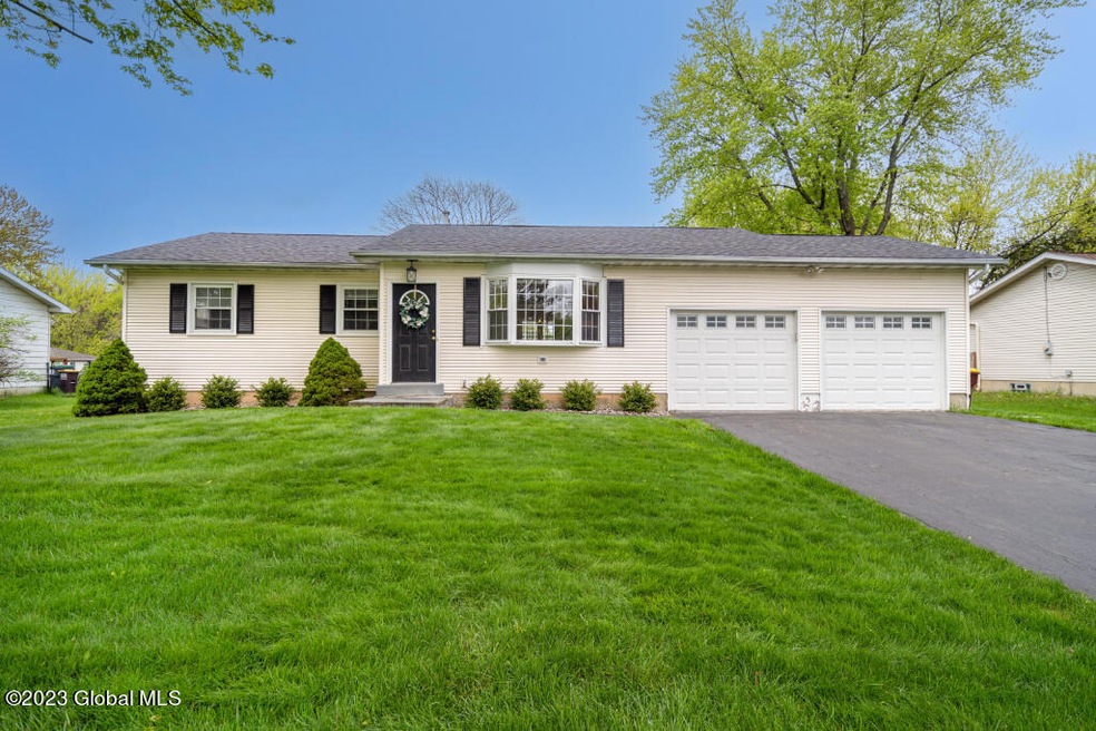 41 Sparrowbush Rd S, Latham, NY 12110 - photo 1