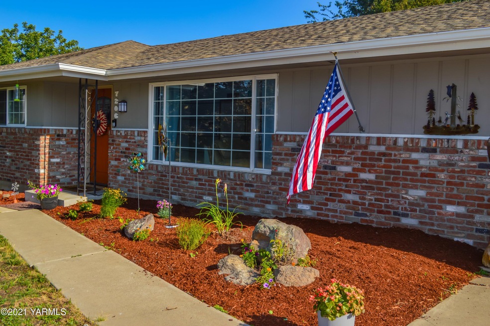 7206 Zier Rd, Yakima